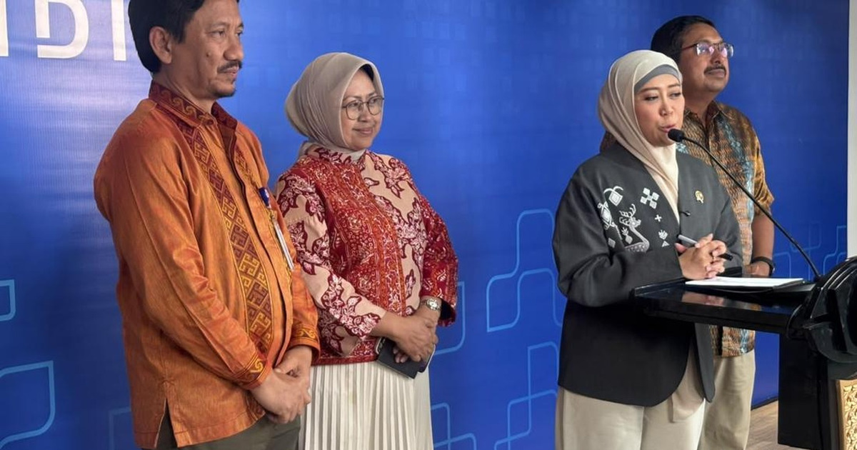 Terungkap Lelang Frekuensi 700 & 2.6 GHz Semua Operator Menang!