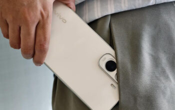Vivo Y500 Hadir Bawa Baterai Jumbo dan Bodi Tipis Mengagumkan