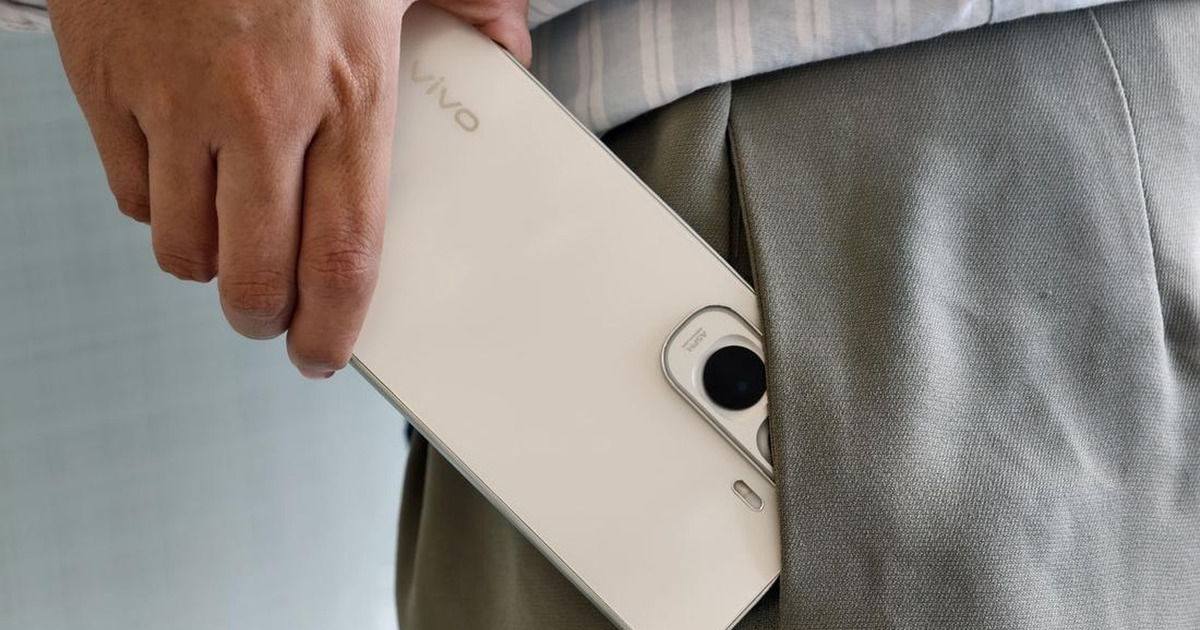Vivo Y500 Hadir Bawa Baterai Jumbo dan Bodi Tipis Mengagumkan