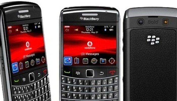 Keyboard Fisik HP Bangkit Lagi Bukan Sekadar Nostalgia