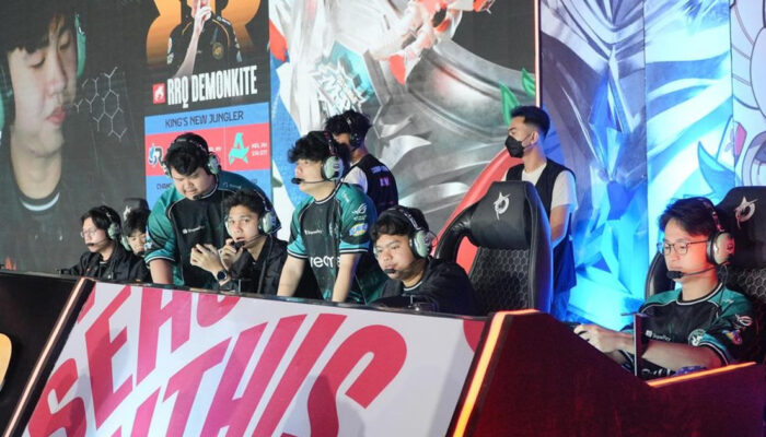 MPL ID S18 Hari Ini Duel Panas RRQ Hoshi Vs Dewa United
