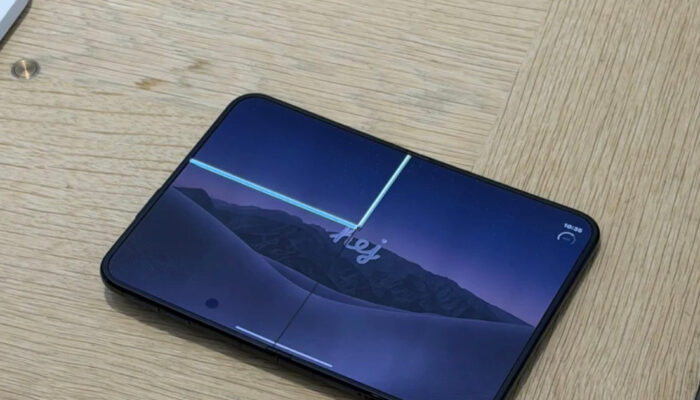 Layar iPhone Duo Retak Misteri Apple Akui Ada Masalah