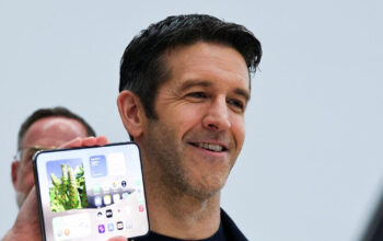 Rahasia iPhone Duo Terbongkar Dibangun Apple Sejak 2011